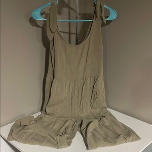Olive Green Sleeveless Jumpsuit